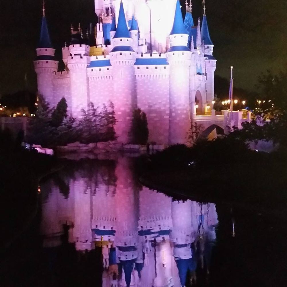 Meet your Posher, Avril